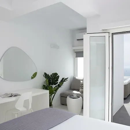 Πανσιόν Seven - Adults Only 3*