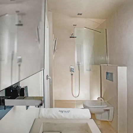 Seven - Adults Only 4*